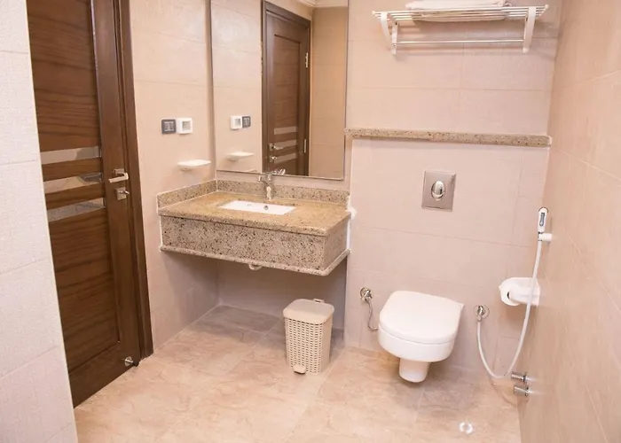 Cecil Otel 4*