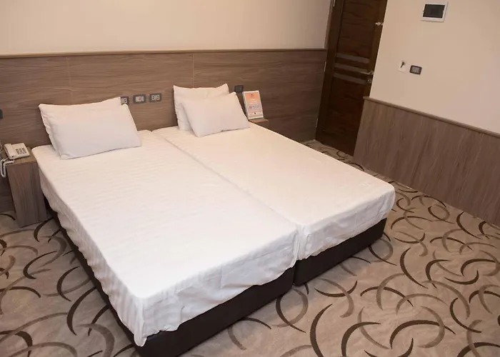 Otel Cecil 4*